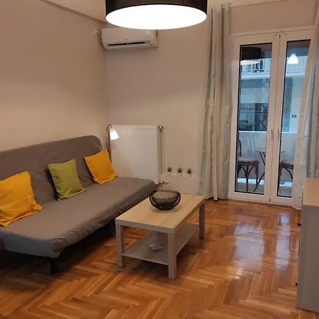 Alexandra 's Apartment *